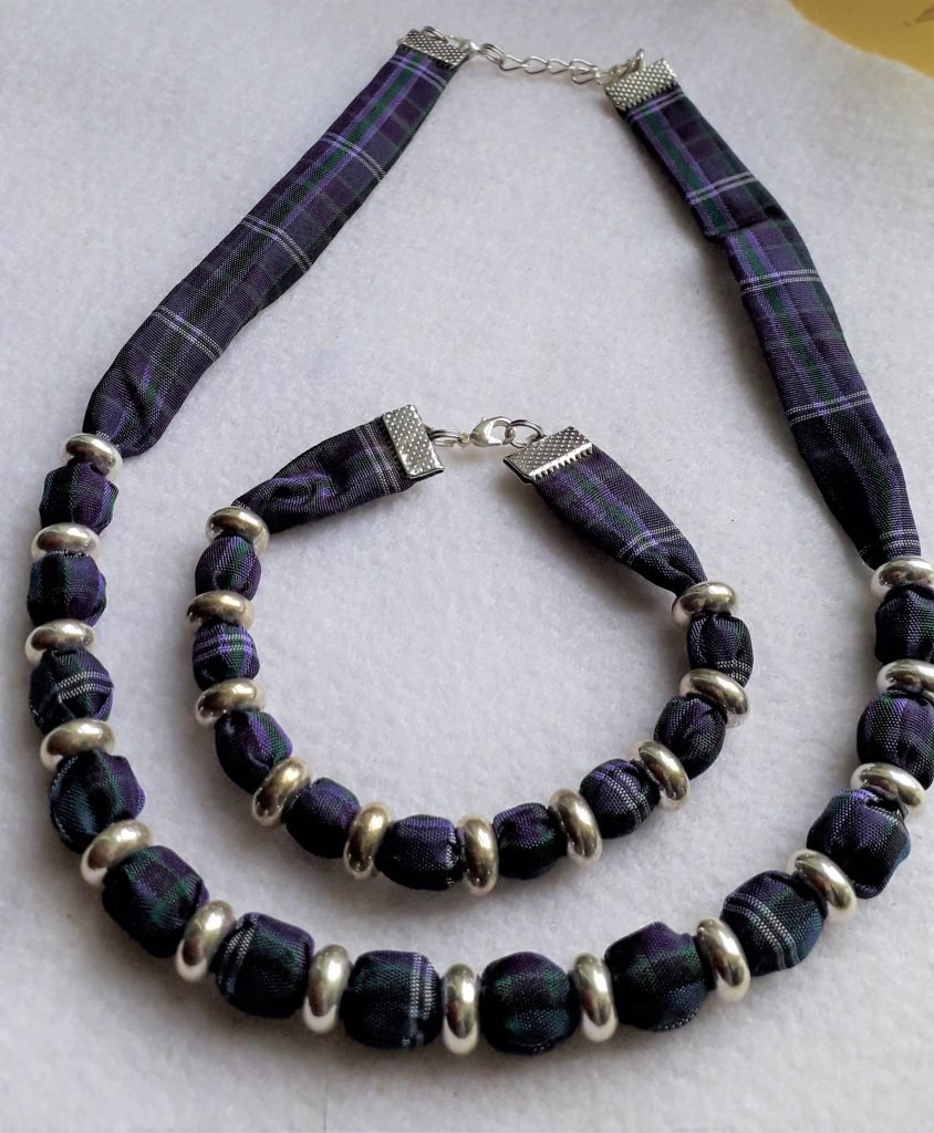 Pride of Bannochburn Tartan Necklace & Bracelet Set