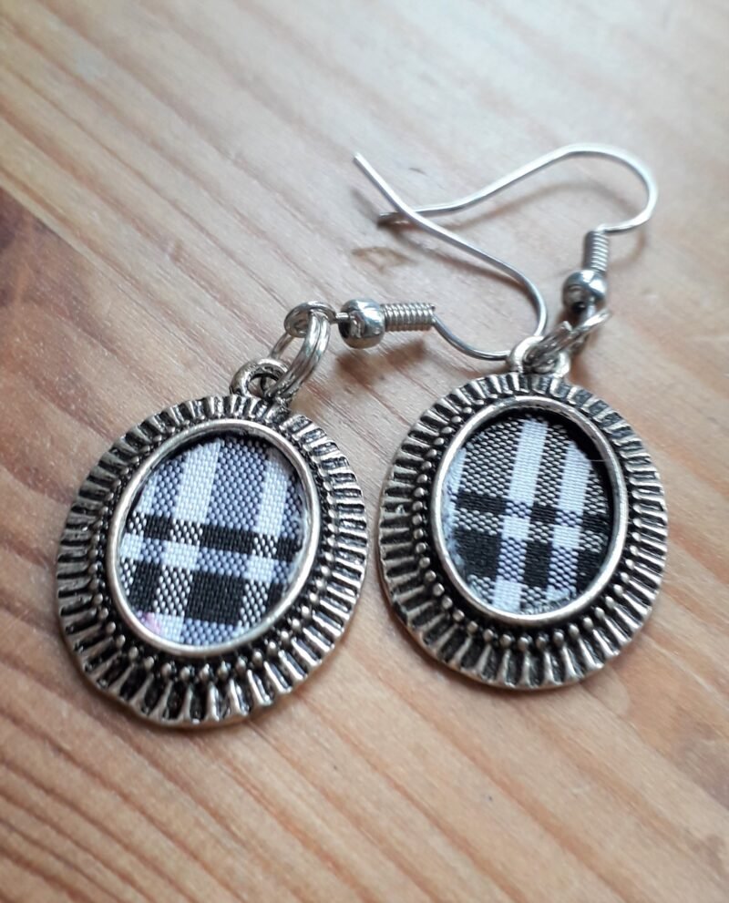 Oval Frame Earrings with Tartan Inlay